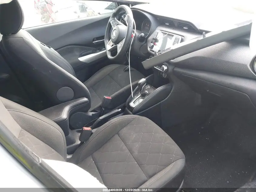 2020 NISSAN KICKS SV XTRONIC CVT