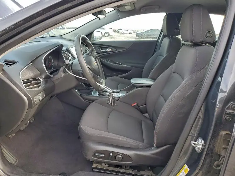 2017 CHEVROLET MALIBU LT  