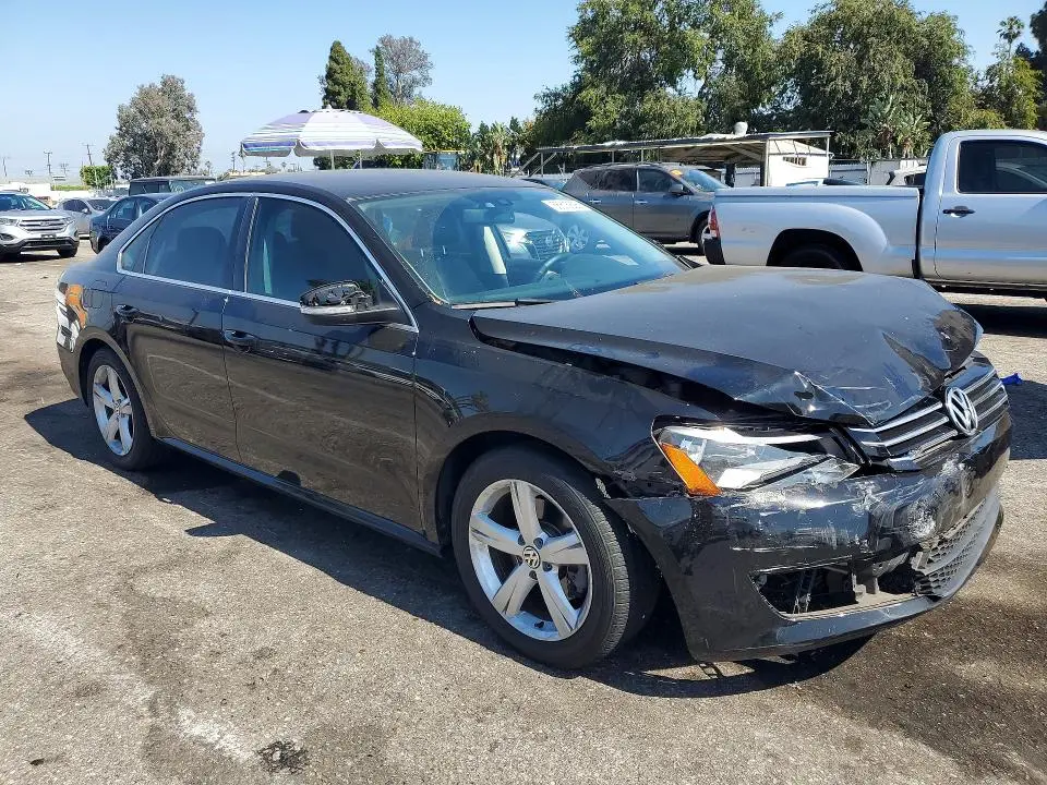 2014 VOLKSWAGEN PASSAT SE  