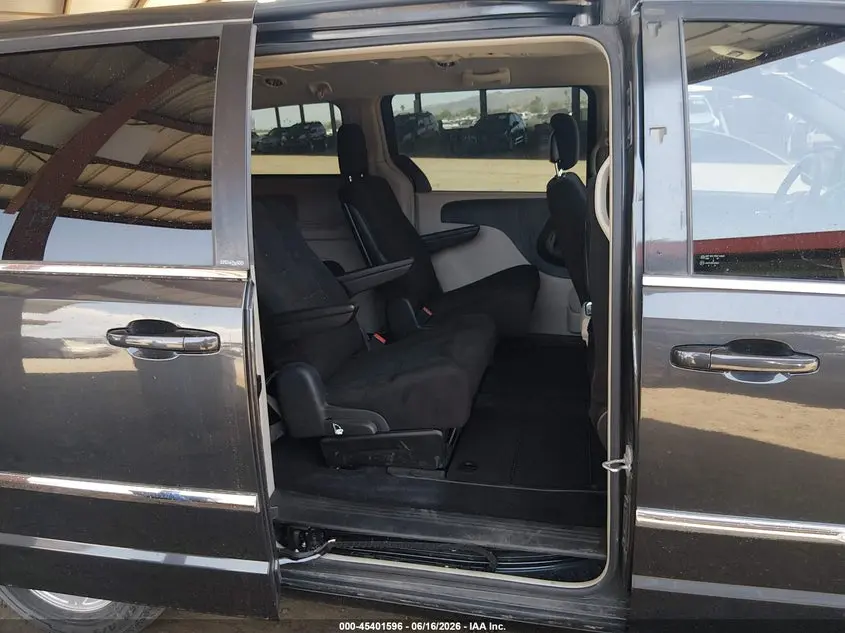 2012 CHRYSLER TOWN & COUNTRY TOURING