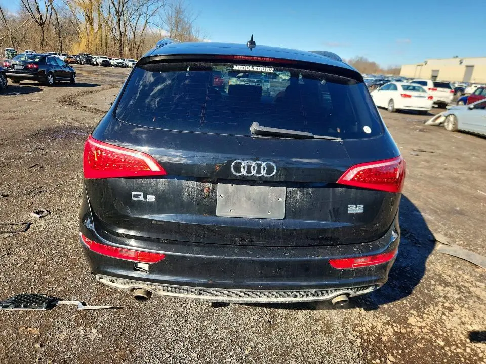 2011 AUDI Q5 PREMIUM