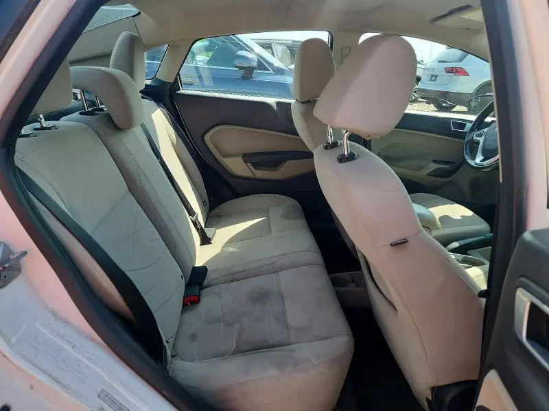 2014 FORD FIESTA SE  
