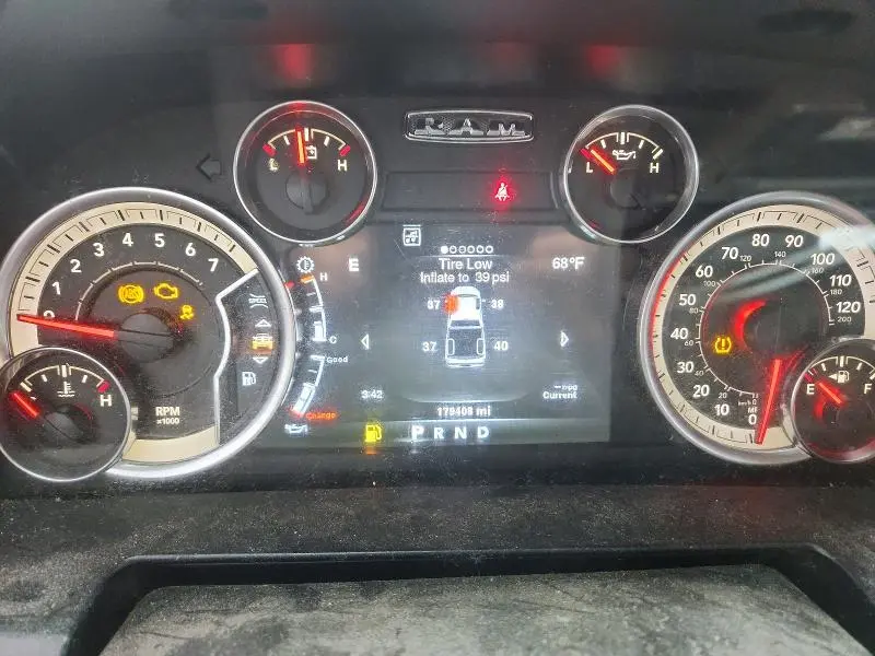 2014 RAM 1500 SPORT  