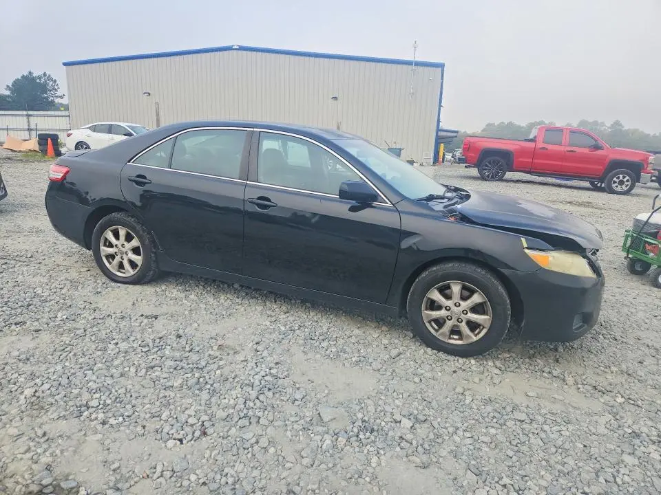 2011 TOYOTA CAMRY LE  
