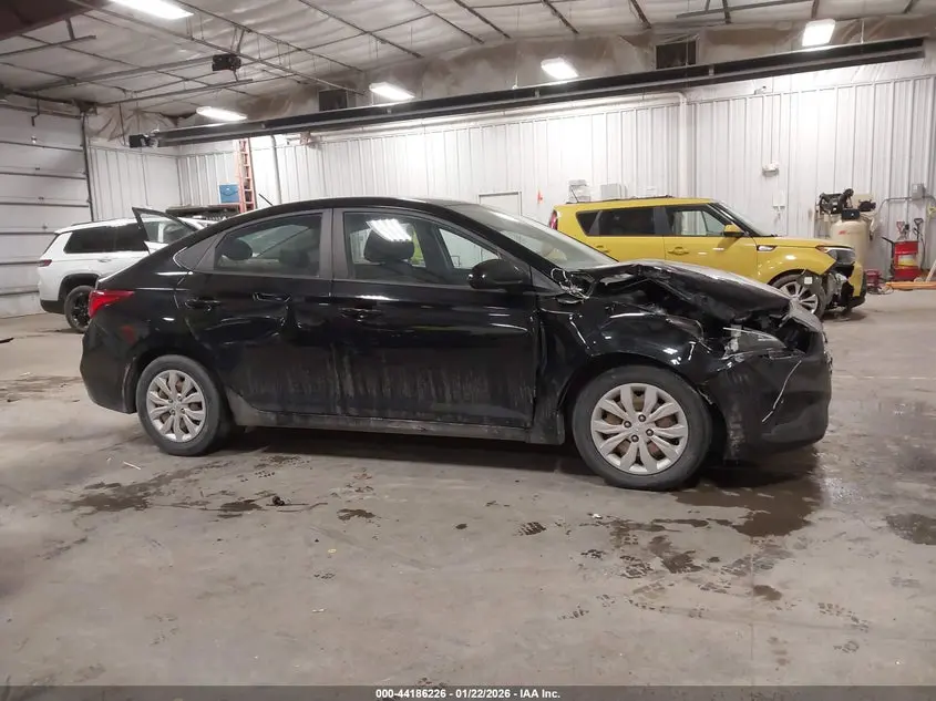 2020 HYUNDAI ACCENT SE