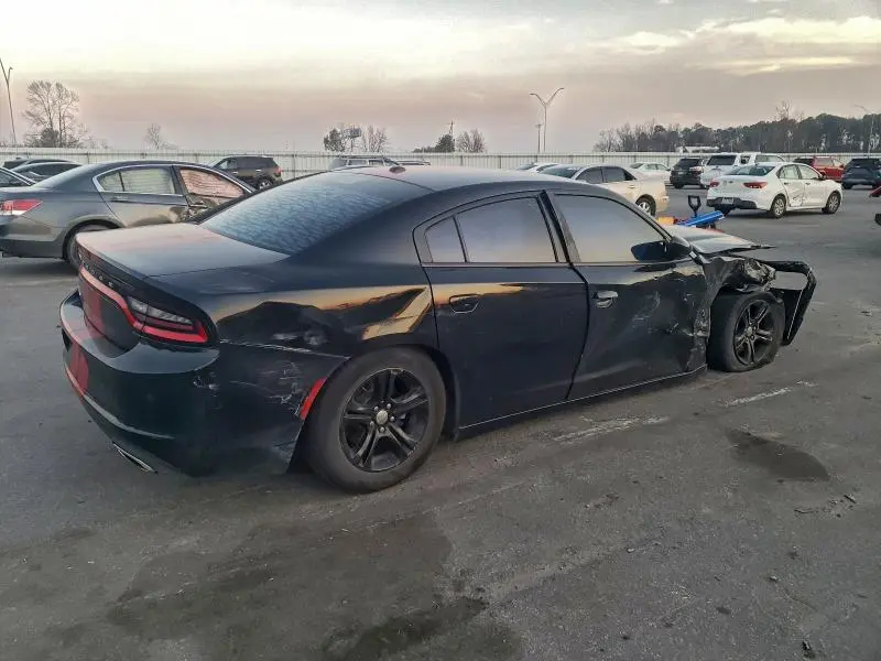 2019 DODGE CHARGER SXT  