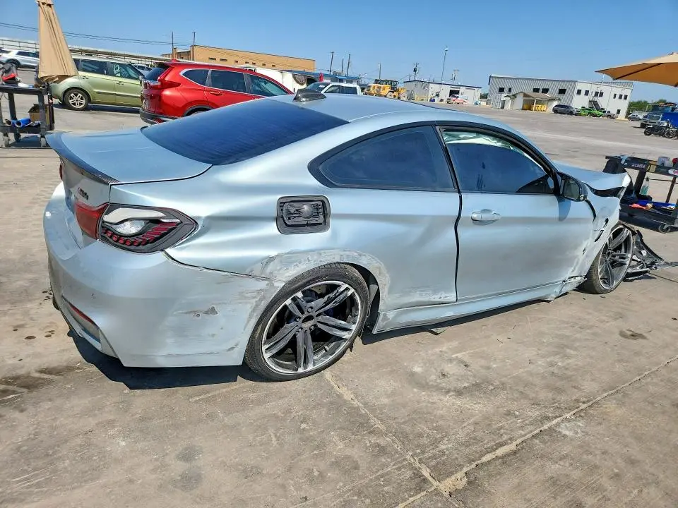 2015 BMW M4   
