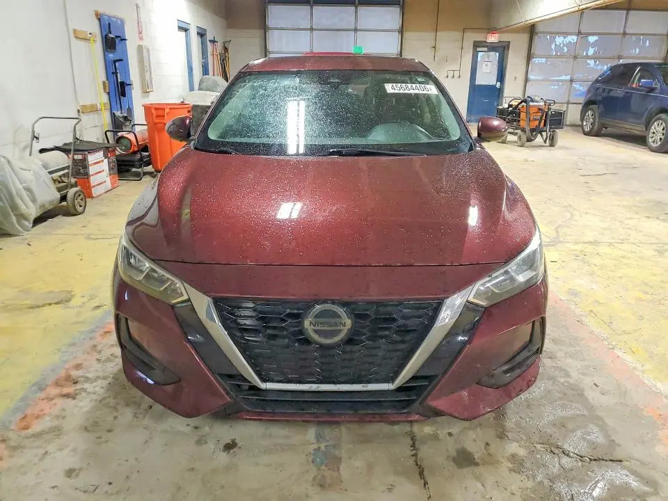 2022 NISSAN SENTRA SV  