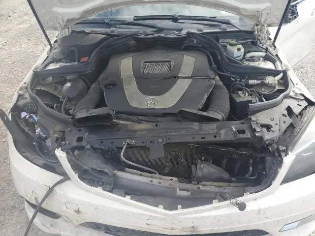 2011 MERCEDES-BENZ C 300  