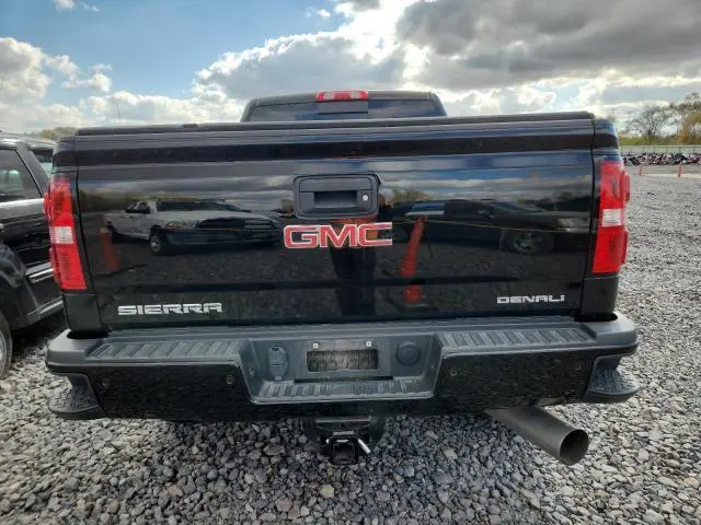 2018 GMC SIERRA K2500 DENALI  