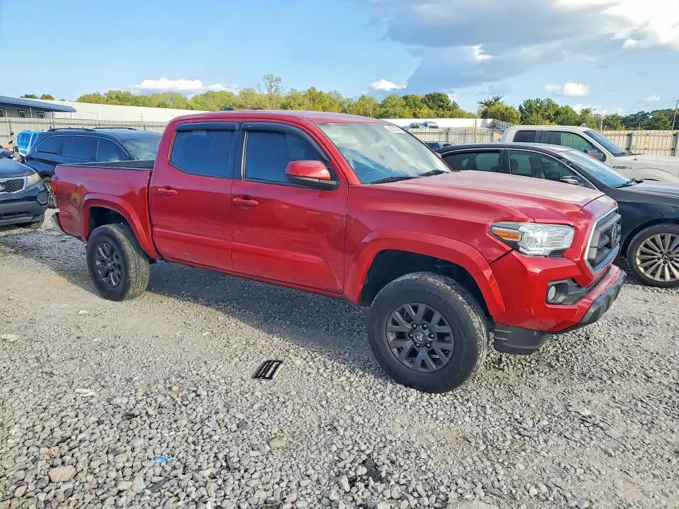 2021 TOYOTA TACOMA SR5 V6  