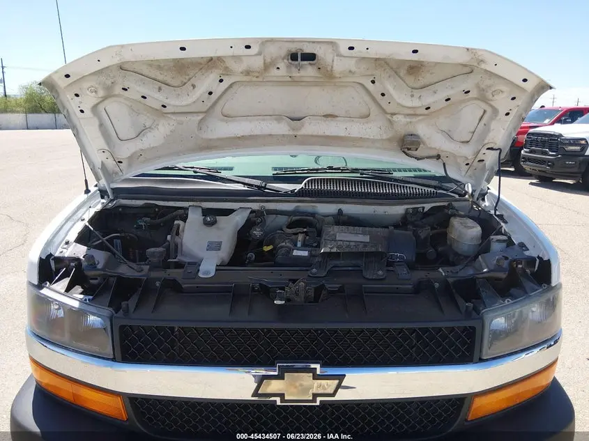 2017 CHEVROLET EXPRESS 3500 LT