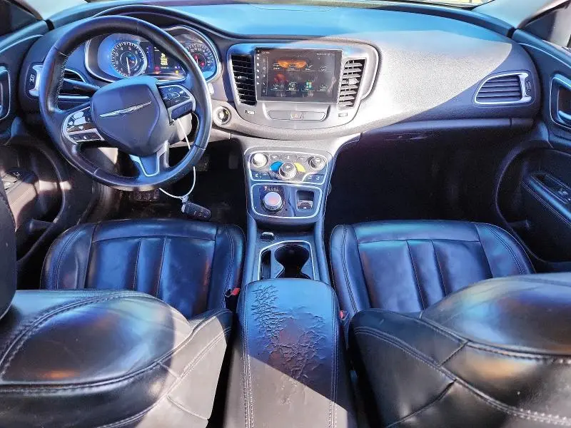 2016 CHRYSLER 200   