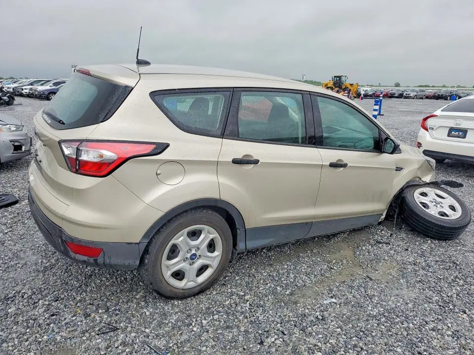2018 FORD ESCAPE S  
