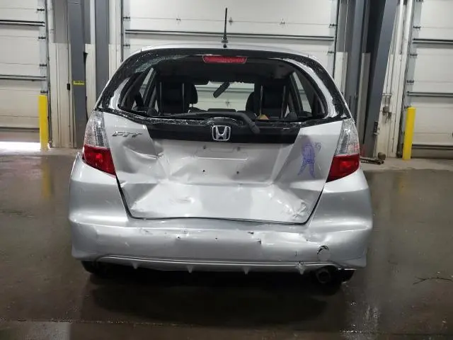 2013 HONDA FIT   