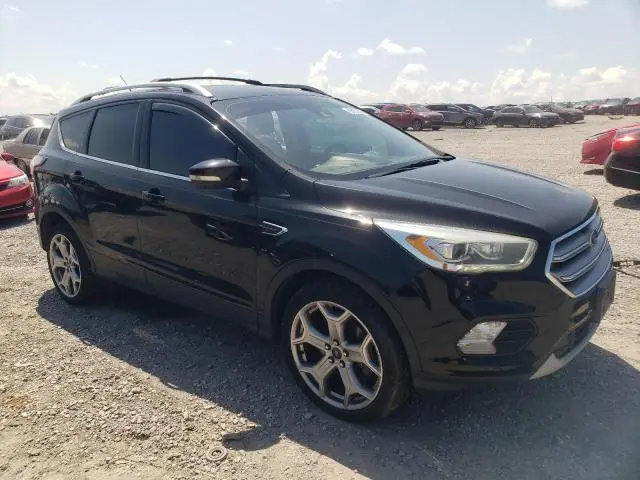 2017 FORD ESCAPE TITANIUM  