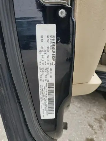 2010 CHRYSLER TOWN & COUNTRY LIMITED  