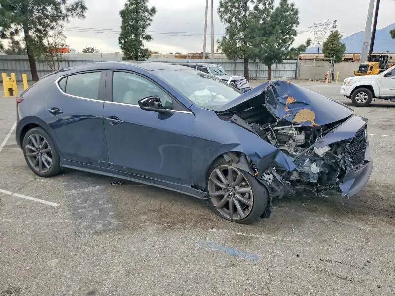 2022 MAZDA 3 PREFERRED  
