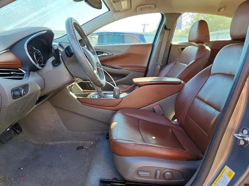 2017 CHEVROLET MALIBU LT  