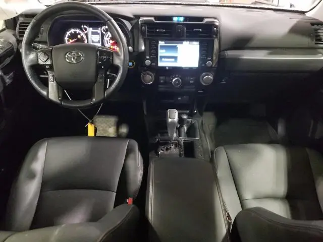 2023 TOYOTA 4RUNNER SE  