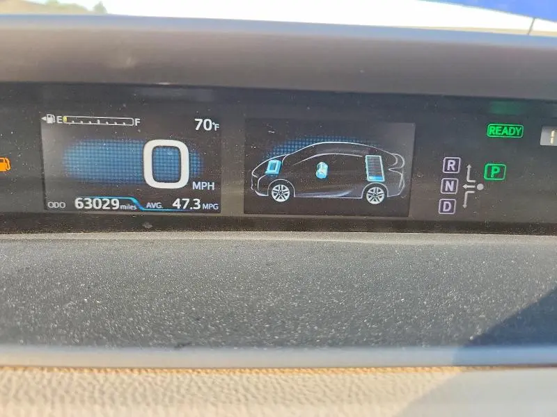 2016 TOYOTA PRIUS TWO ECO  