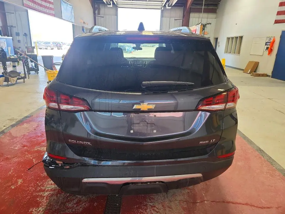 2022 CHEVROLET EQUINOX LT  