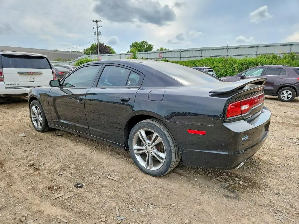 2013 DODGE CHARGER SXT  