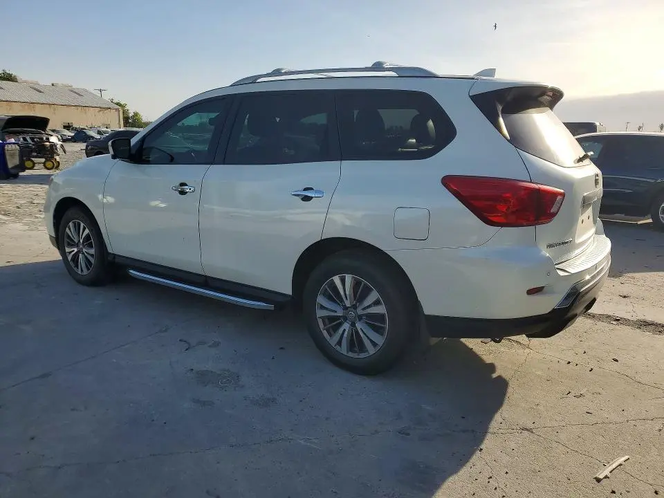 2020 NISSAN PATHFINDER SL  