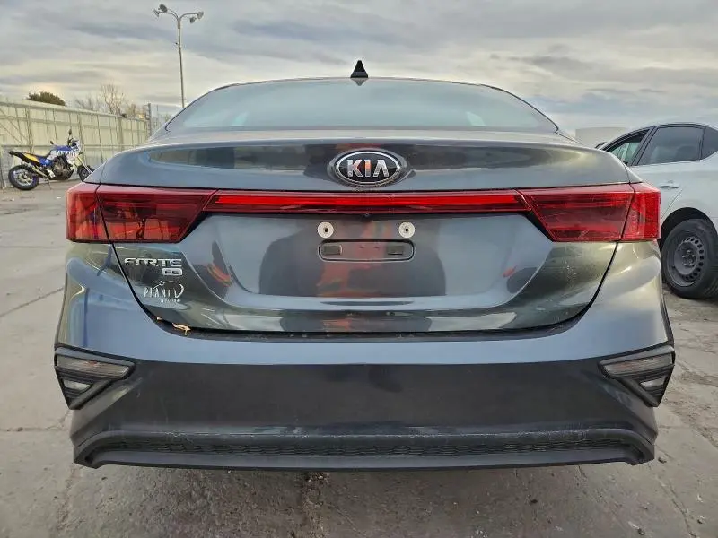 2019 KIA FORTE FE  