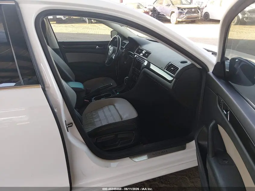 2014 VOLKSWAGEN PASSAT 1.8T SPORT