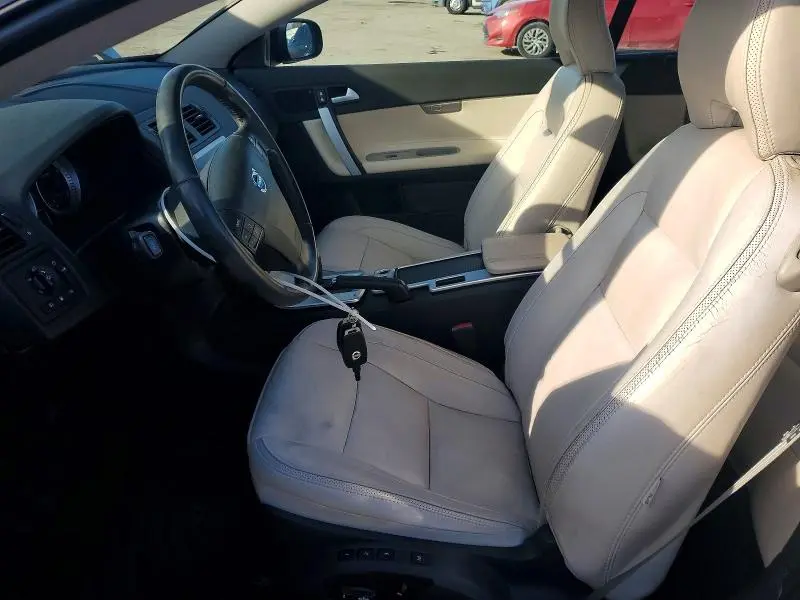 2013 VOLVO C70 T5  