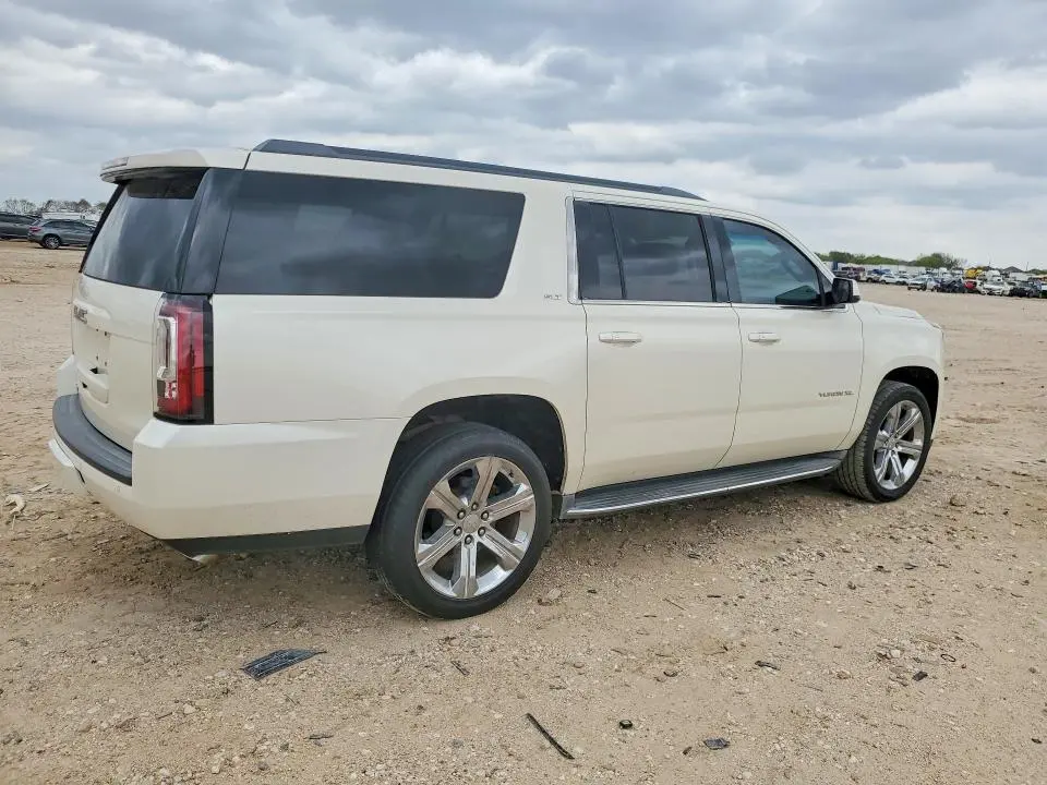 2015 GMC YUKON XL C1500 SLT  