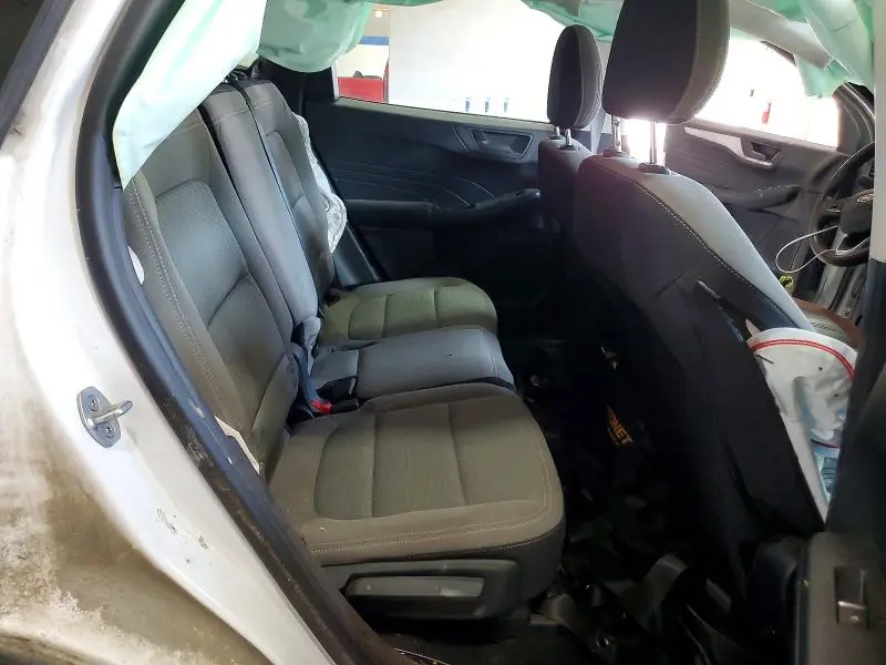 2021 FORD ESCAPE S  