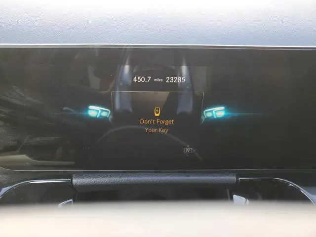 2022 MERCEDES-BENZ GLA 250 4MATIC  