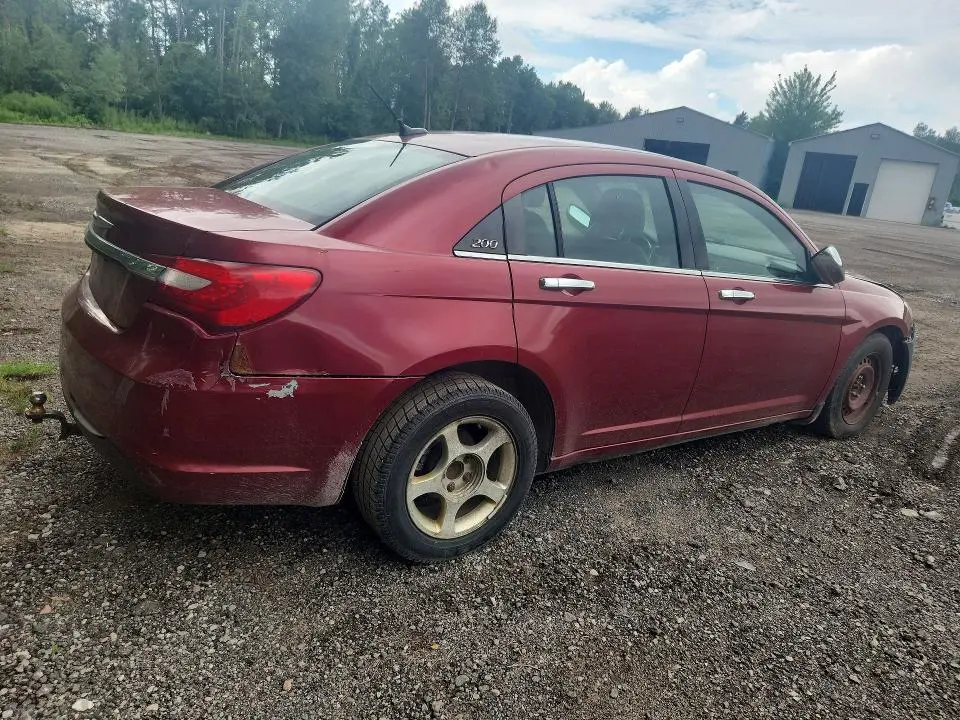 2013 CHRYSLER 200 LIMITED  