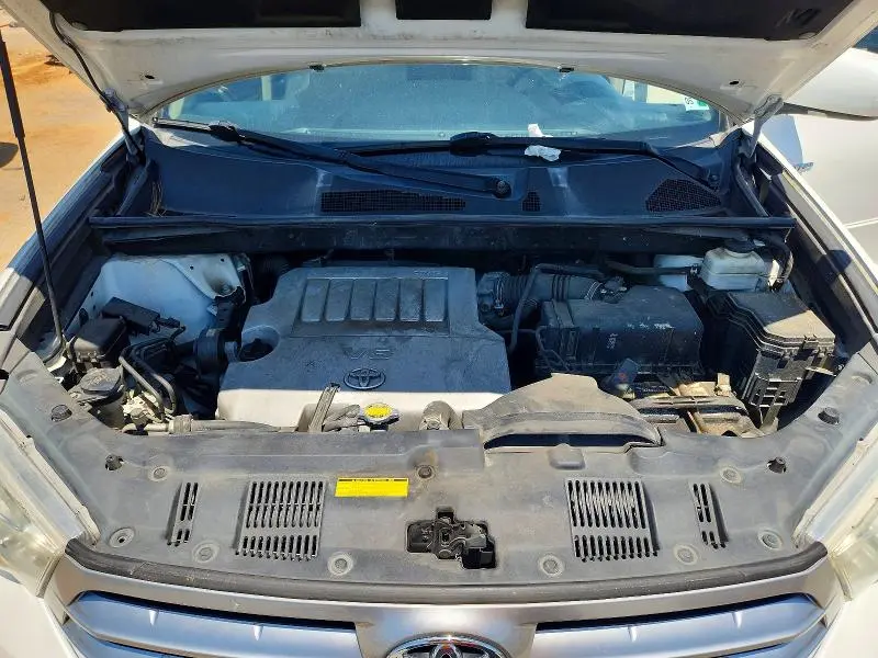 2013 TOYOTA HIGHLANDER LIMITED  
