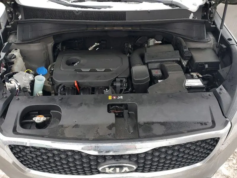 2016 KIA SORENTO LX  