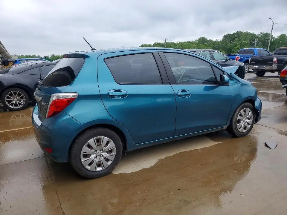 2013 TOYOTA YARIS 5-DOOR LE  