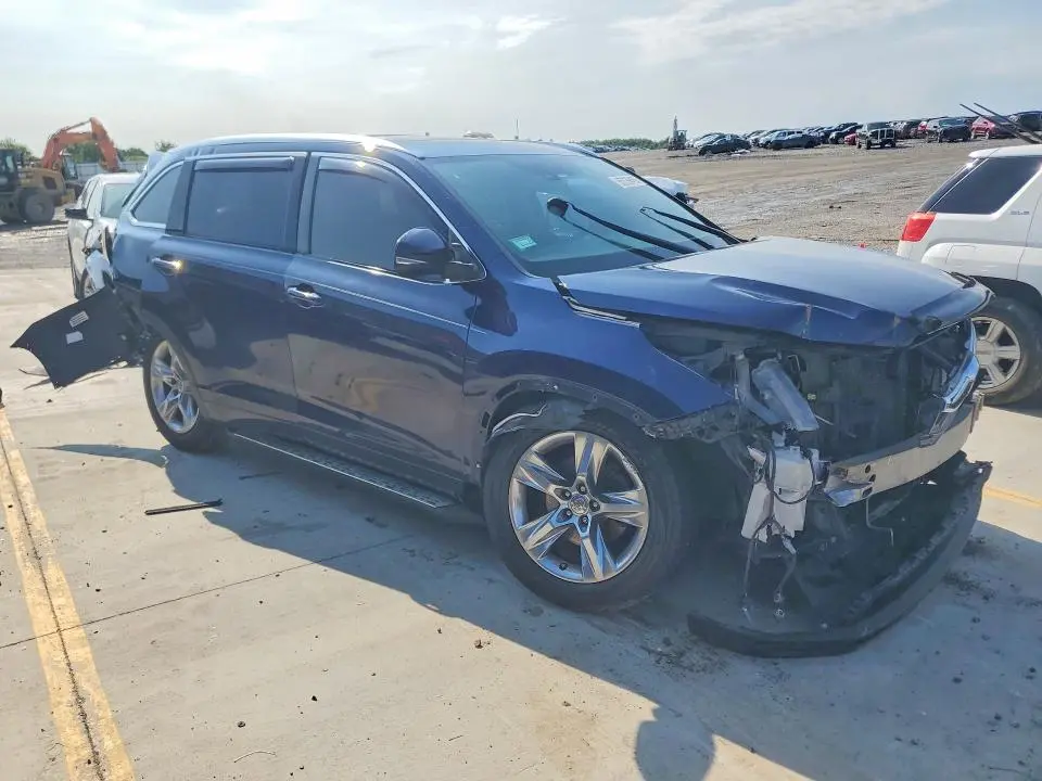 2015 TOYOTA HIGHLANDER   