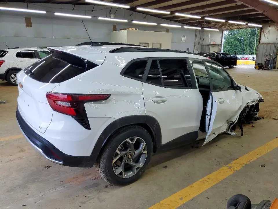 2025 CHEVROLET TRAX 1LT  