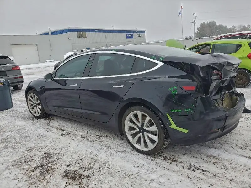 2018 TESLA MODEL 3   