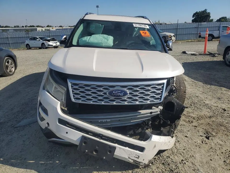 2017 FORD EXPLORER PLATINUM  