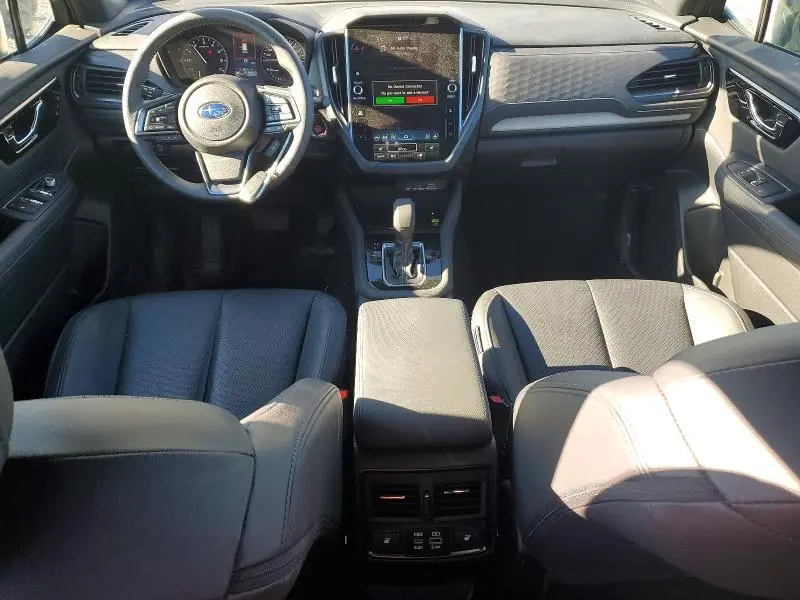 2025 SUBARU FORESTER LIMITED  