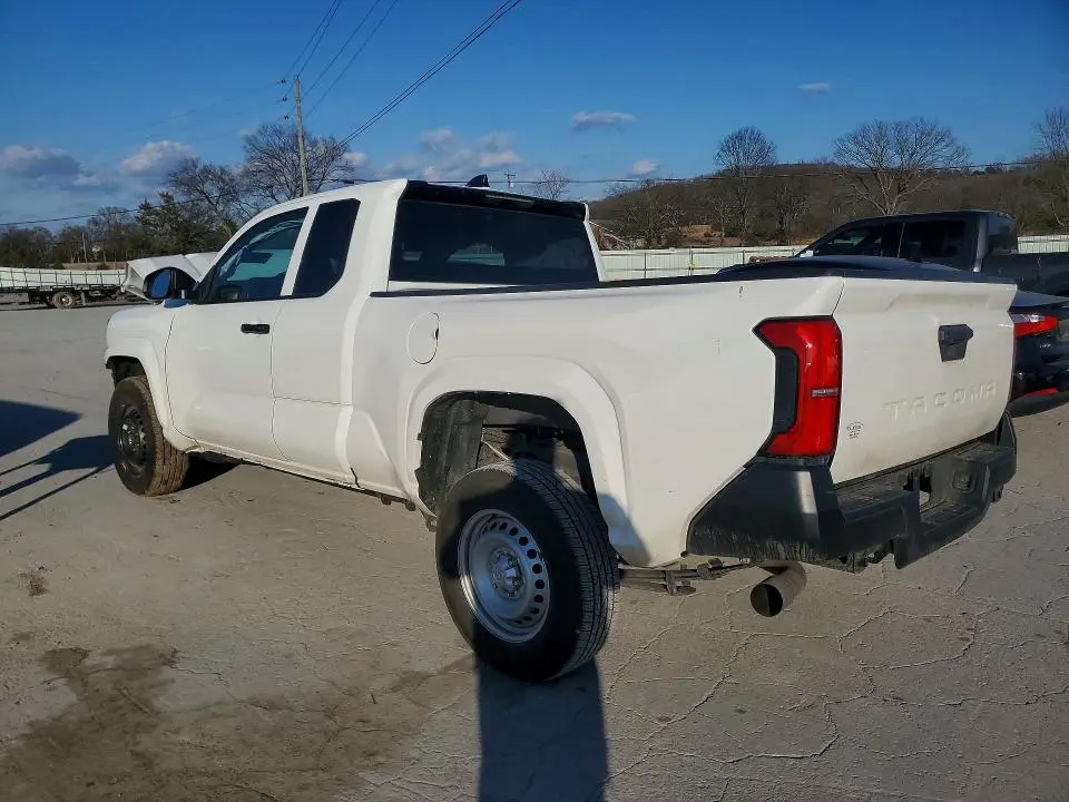 2024 TOYOTA TACOMA XTRACAB  