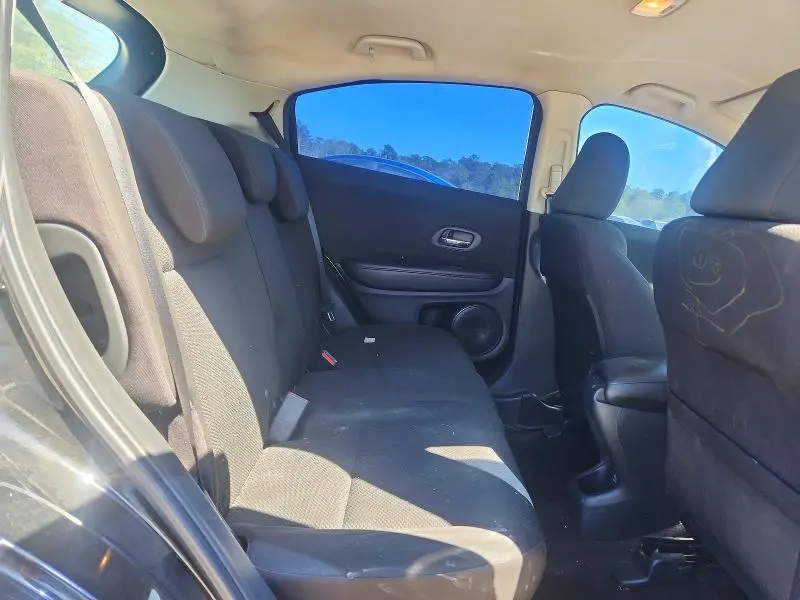 2018 HONDA HR-V LX  