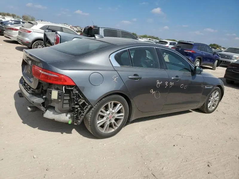 2017 JAGUAR XE PREMIUM  