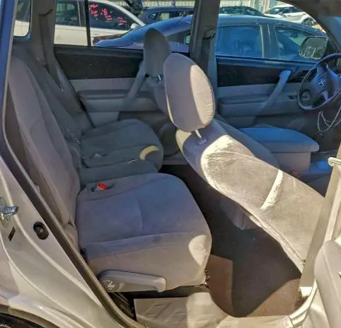 2011 TOYOTA HIGHLANDER BASE  