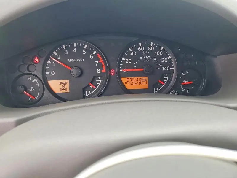 2017 NISSAN FRONTIER SV  