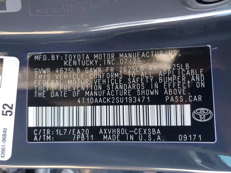 2025 TOYOTA CAMRY SE  