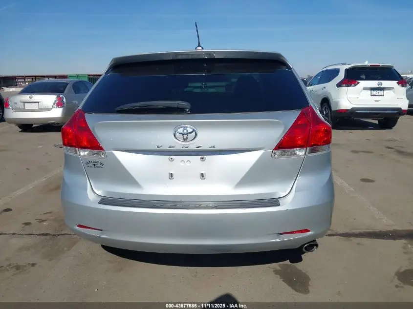 2010 TOYOTA VENZA  